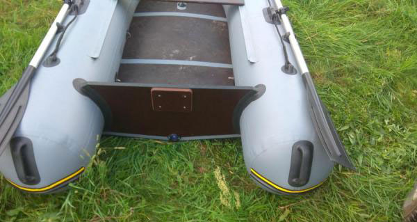 Удобные ручки для переноса лодки BoatMaster 250к